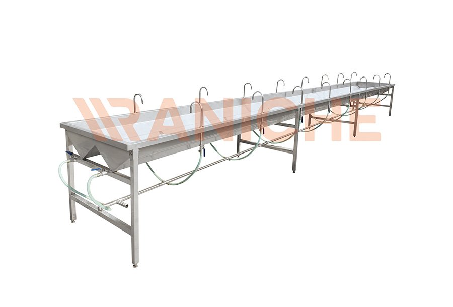 Carcass Removal Chute